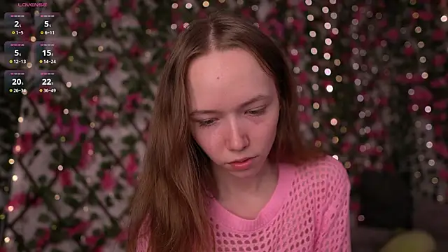 Petite Polly online show from December 21, 2025, 6:04 pm