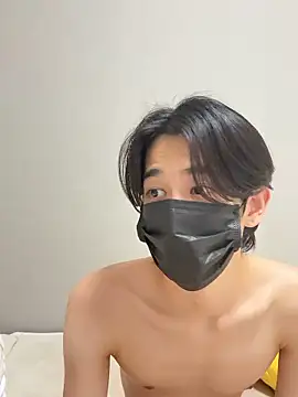 RAITO ST online show from May 17, 2026, 6:59 pm