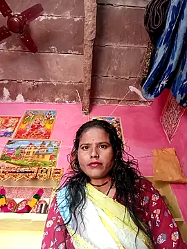 Snapshot of Cut_itri845 chatting on November 3, 2025, 5:31 am Cut itri845 online show from November 3, 2025, 5:31 am