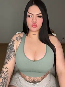 Snapshot of dulcemarianh_ chatting on February 12, 2026, 8:20 am dulcemarianh online show from February 12, 2026, 8:20 am