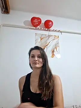 Nika aa online show from February 12, 2026, 7:53 pm