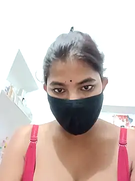 Hot radhaji online show from November 1, 2025, 7:38 pm