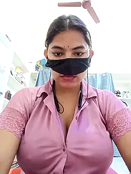 Snapshot of Hot_radhaji chatting on March 10, 2026, 12:59 am Hot radhaji online show from March 10, 2026, 12:59 am