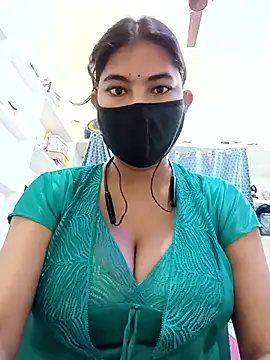 Hot radhaji online show from April 4, 2026, 12:53 am
