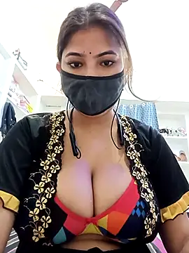 Hot radhaji online show from May 5, 2026, 1:57 am