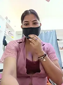 Hot radhaji online show from May 11, 2026, 4:29 am