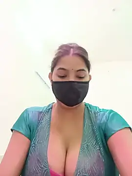 Hot radhaji online show from August 6, 2026, 3:03 pm