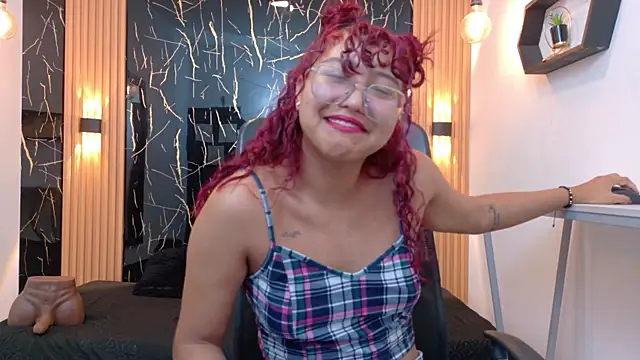 Snapshot of SamanthaFox_8 chatting on July 8, 2026, 11:37 am SamanthaFox 8 online show from July 8, 2026, 11:37 am