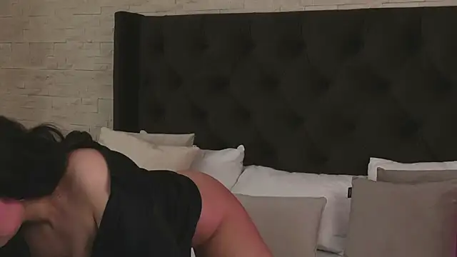 ClaraPasssion online show from October 15, 2025, 6:41 pm