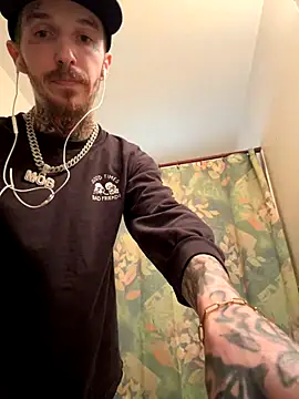 Snapshot of daddysway123 chatting on November 1, 2025, 7:38 pm daddysway123 online show from November 1, 2025, 7:38 pm