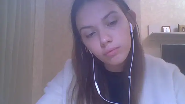 CeyaLier online show from October 16, 2025, 4:08 pm