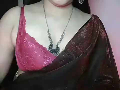 Snapshot of Royal_zara chatting on February 25, 2026, 2:59 pm Royal zara online show from February 25, 2026, 2:59 pm