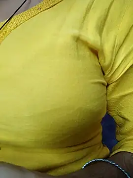 Village girl99 online show from October 8, 2025, 4:37 pm
