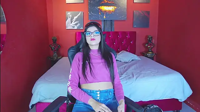 Aranzza Ross online show from November 5, 2025, 12:38 pm