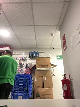 Snapshot of Nasho172737 chatting on November 24, 2025, 5:12 pm Nasho172737 online show from November 24, 2025, 5:12 pm