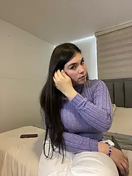 Isabella LaRue online show from January 18, 2026, 6:55 pm