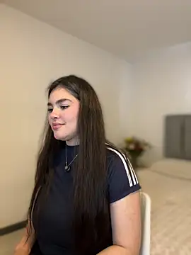 Isabella LaRue online show from April 23, 2026, 10:01 pm