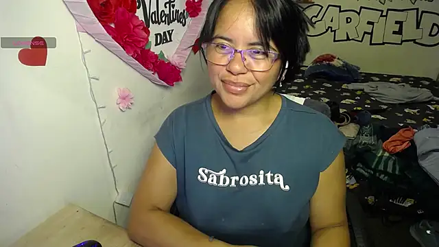 Miss  kendra  online show from June 22, 2026, 12:45 am