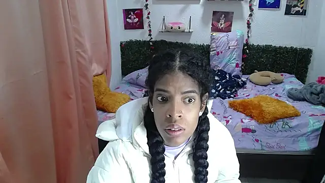 thianahorny online show from June 6, 2026, 11:59 am