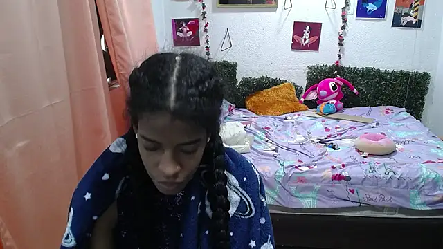 thianahorny online show from June 8, 2026, 12:49 pm