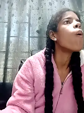 thianahorny online show from June 11, 2026, 1:31 pm