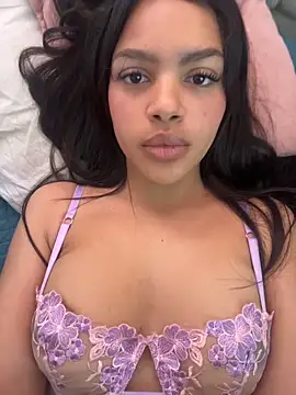 MeganHillss online show from May 1, 2026, 7:40 pm