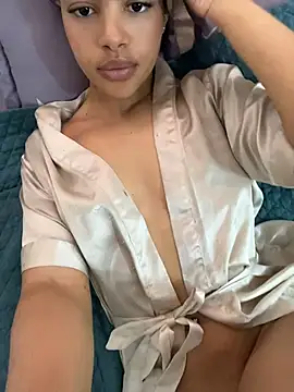 MeganHillss online show from June 25, 2026, 8:13 pm
