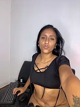 Misss Sofia online show from October 9, 2025, 2:20 am
