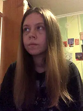 Snapshot of LunaVirelle chatting on October 13, 2025, 6:19 pm LunaVirelle online show from October 13, 2025, 6:19 pm