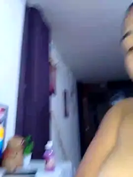 AprilBelmore online show from November 12, 2025, 6:03 am