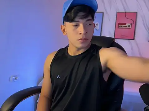 Snapshot of David_Nova chatting on November 9, 2025, 11:30 am David Nova online show from November 9, 2025, 11:30 am