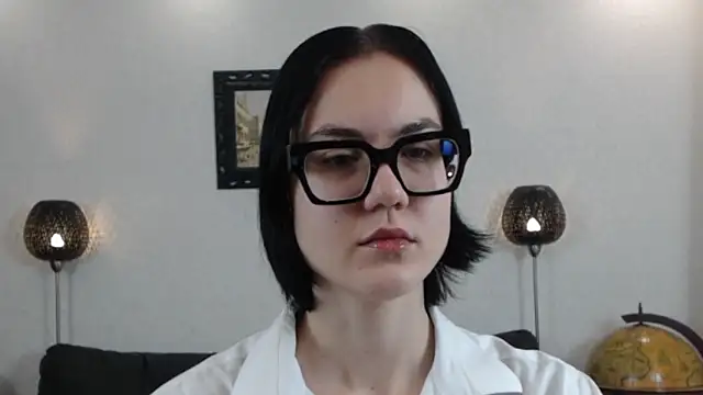 Snapshot of Marie_Fitch chatting on November 28, 2025, 2:47 am Marie Fitch online show from November 28, 2025, 2:47 am