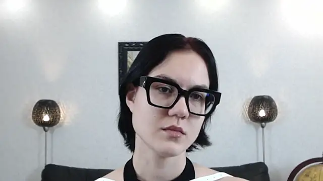 Snapshot of Marie_Fitch chatting on December 2, 2025, 10:49 pm Marie Fitch online show from December 2, 2025, 10:49 pm