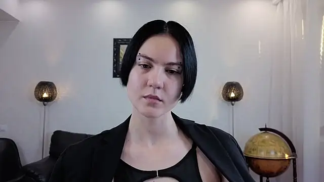 Snapshot of Marie_Fitch chatting on August 5, 2026, 3:20 am Marie Fitch online show from August 5, 2026, 3:20 am