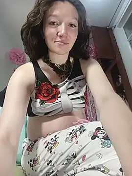 Snapshot of Lucy_colee chatting on February 12, 2026, 5:19 pm Lucy colee online show from February 12, 2026, 5:19 pm