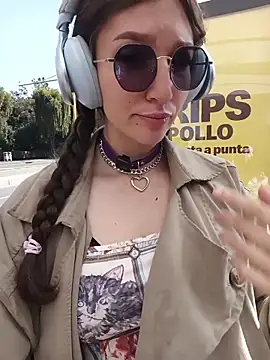 Snapshot of Lucy_colee chatting on March 21, 2026, 1:58 pm Lucy colee online show from March 21, 2026, 1:58 pm