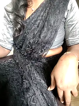 Tamilmallu-duskygirl03 online show from November 26, 2025, 7:09 am