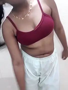 Suman rani6 online show from December 22, 2025, 5:04 am