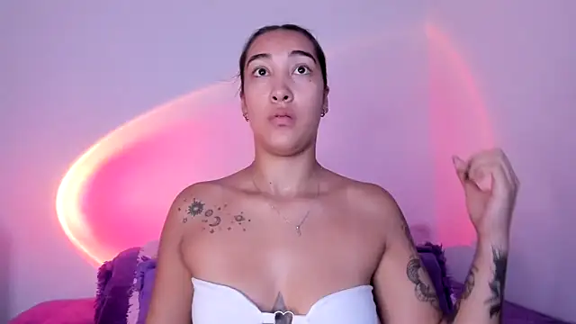 HeidyRousse online show from March 10, 2026, 10:53 am