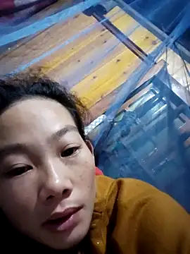 gio-thu online show from November 9, 2025, 11:14 pm