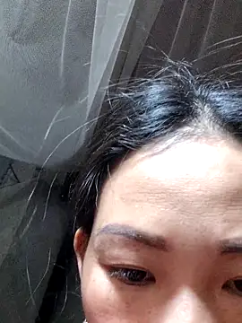 Snapshot of gio-thu chatting on February 6, 2026, 5:38 pm gio-thu online show from February 6, 2026, 5:38 pm