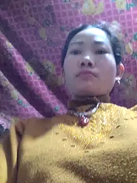 Snapshot of gio-thu chatting on February 12, 2026, 5:35 am gio-thu online show from February 12, 2026, 5:35 am