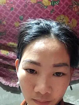 Snapshot of gio-thu chatting on February 25, 2026, 5:17 am gio-thu online show from February 25, 2026, 5:17 am