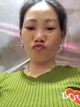 Snapshot of gio-thu chatting on May 26, 2026, 12:12 pm gio-thu online show from May 26, 2026, 12:12 pm