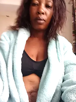 Snapshot of bomareng chatting on March 1, 2026, 10:06 am bomareng online show from March 1, 2026, 10:06 am