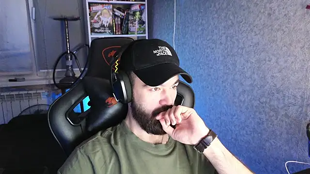 Nik Namee online show from November 9, 2025, 6:28 pm