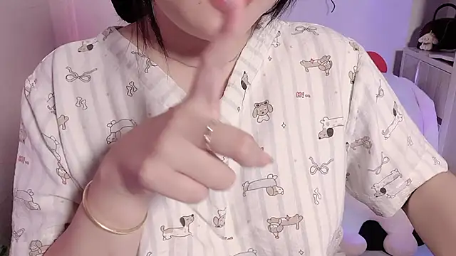 BeChinh Lee online show from June 12, 2026, 5:23 pm