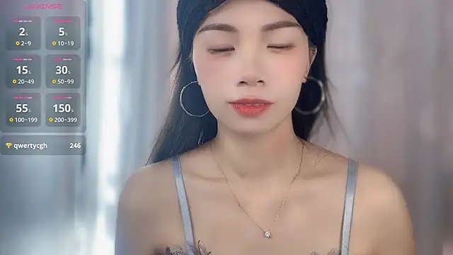 Snapshot of Lynnalltop-165-KeKe chatting on November 16, 2025, 2:06 am Lynnalltop-165-KeKe online show from November 16, 2025, 2:06 am