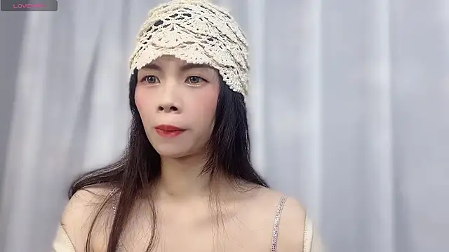 Snapshot of Lynnalltop-165-KeKe chatting on December 15, 2025, 1:04 pm Lynnalltop-165-KeKe online show from December 15, 2025, 1:04 pm