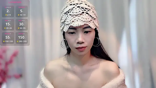 Snapshot of Lynnalltop-165-KeKe chatting on January 6, 2026, 7:01 am Lynnalltop-165-KeKe online show from January 6, 2026, 7:01 am